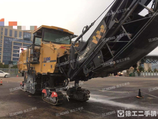 徐工XM200KII铣刨机