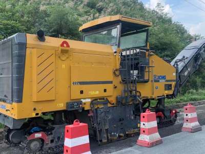 徐工XM200KII铣刨机