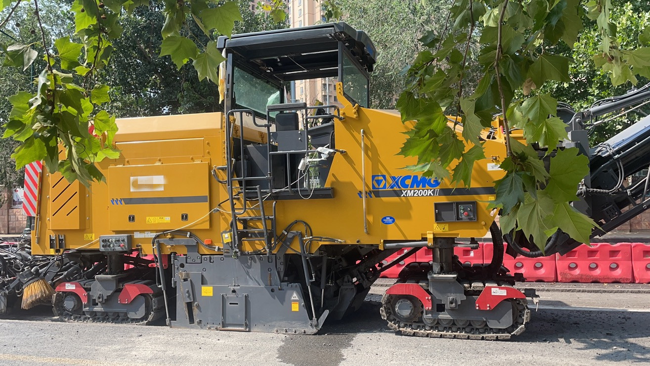 徐工XM200KII铣刨机