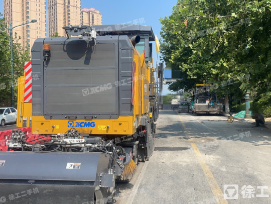 徐工XM200KII铣刨机