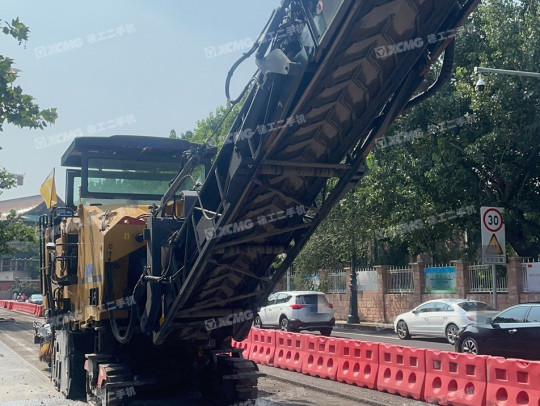 徐工XM200KII铣刨机