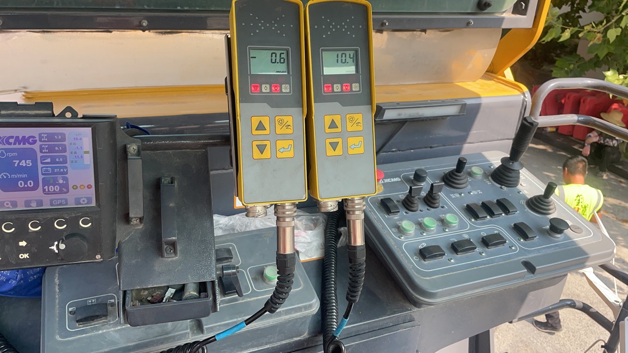 徐工XM200KII铣刨机