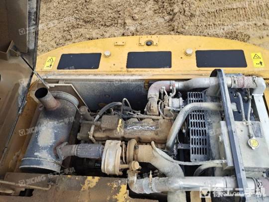 徐工XE270DK履带式挖掘机