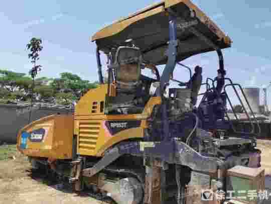 徐工RP953T摊铺机