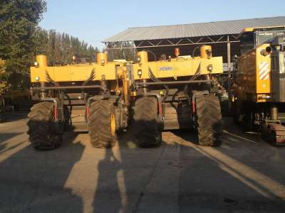 徐工XLZ230K铣刨机