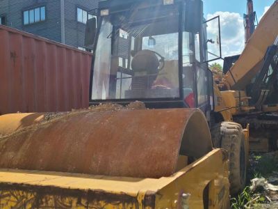 厦工XG622MH单钢轮压路机