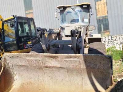 厦工XG951轮式装载机