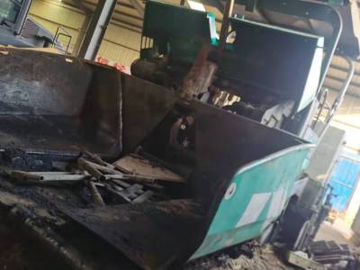 福格勒S1800-2摊铺机