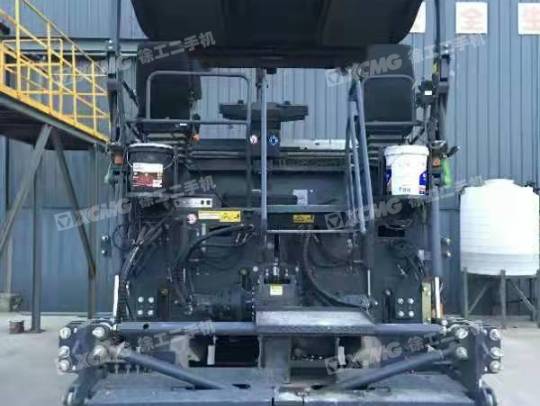 徐工RP953T摊铺机