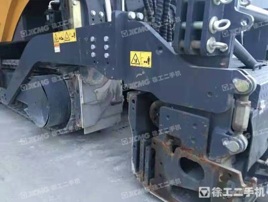 徐工RP953T摊铺机