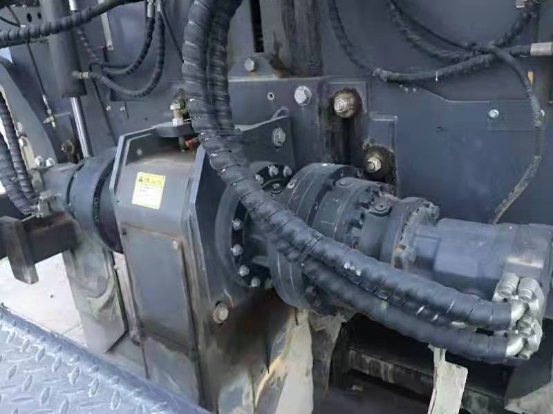 徐工RP953T摊铺机