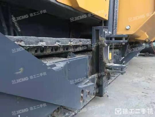 徐工RP953T摊铺机