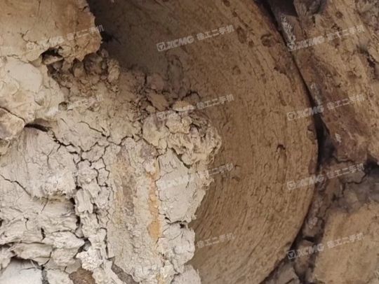 徐工XE135D履带式挖掘机