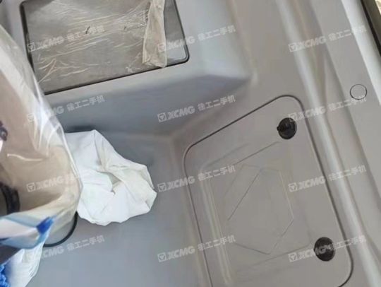 徐工XE205DA履带式挖掘机