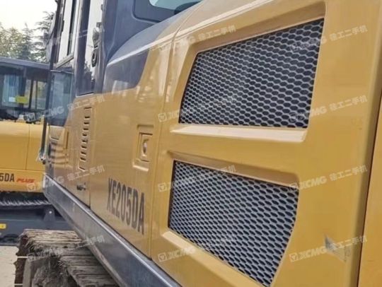 徐工XE205DA履带式挖掘机