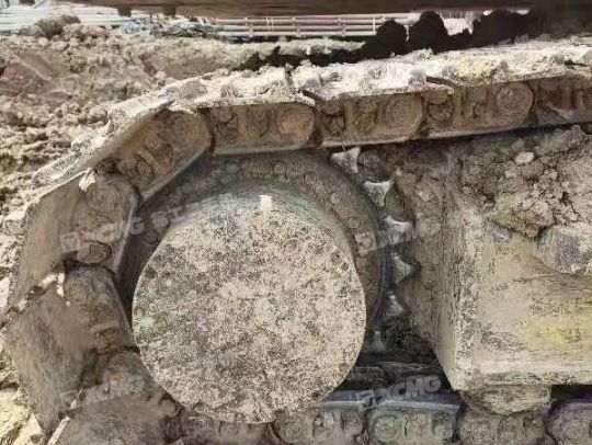 徐工XE205DA履带式挖掘机