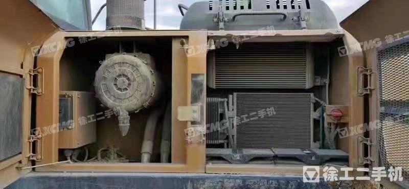 徐工XE205DA履带式挖掘机