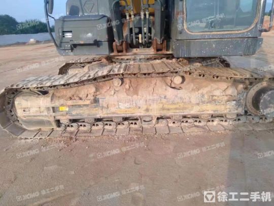 徐工XE205DA履带式挖掘机