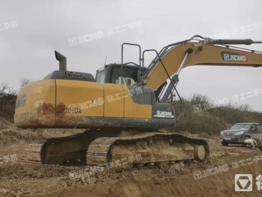 徐工XE205DA履带式挖掘机