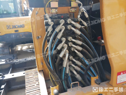 徐工XE65DA履带式挖掘机