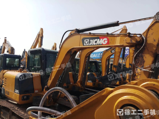 徐工XE65DA履带式挖掘机