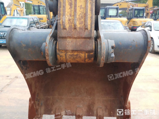 徐工XE155DK履带式挖掘机