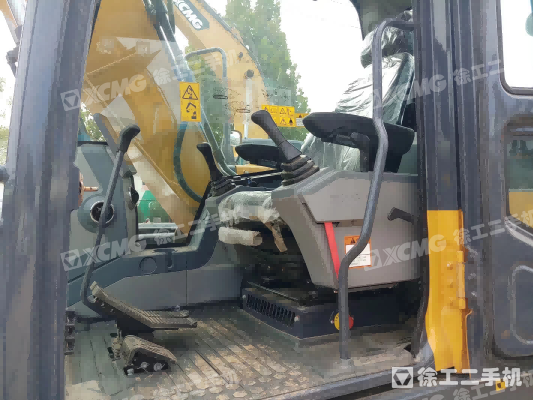 徐工XE155DK履带式挖掘机