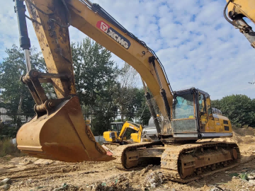 徐工XE370DK履帶式挖掘機