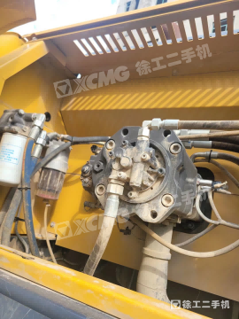 徐工XE370DK履带式挖掘机