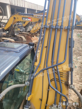 徐工XE370DK履带式挖掘机