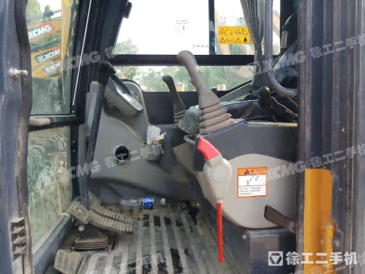 徐工XE55DA履带式挖掘机