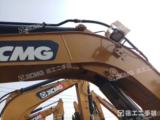 徐工XE55DA履带式挖掘机