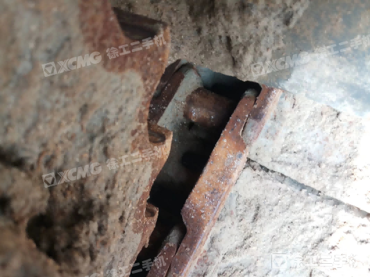 徐工XE55DA履带式挖掘机