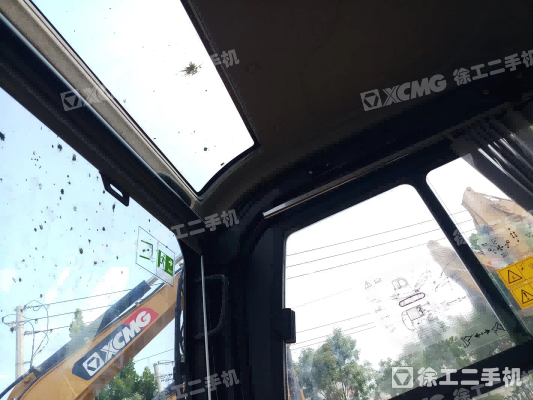 徐工XE55DA履带式挖掘机