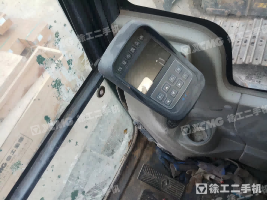 徐工XE80D履带式挖掘机