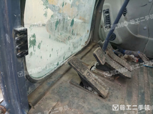 徐工XE80D履带式挖掘机