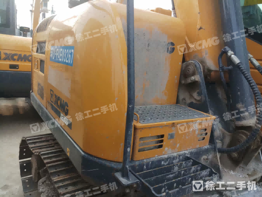 徐工XE80D履带式挖掘机