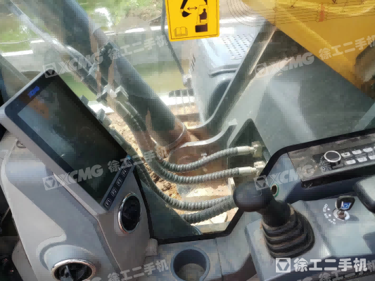 徐工XE380DK履带式挖掘机