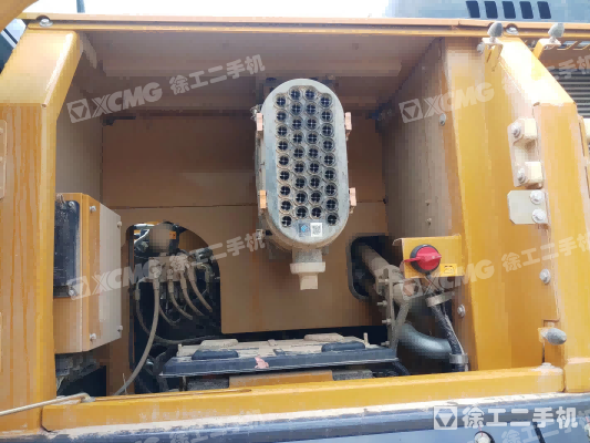 徐工XE380DK履带式挖掘机