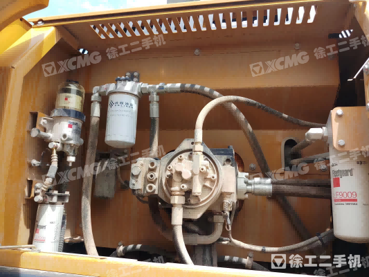 徐工XE380DK履带式挖掘机