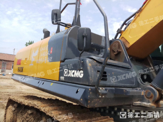 徐工XE380DK履带式挖掘机