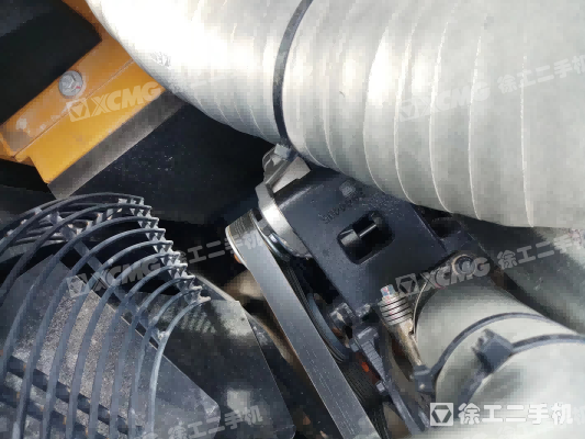 徐工XE380DK履带式挖掘机