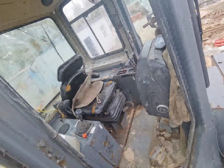 山推SD16L推土机