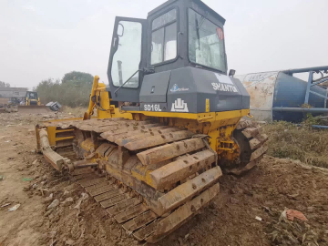 山推SD16L推土机