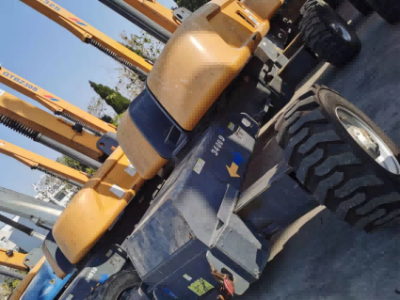 徐工GTBZ32S直臂式高空作业车