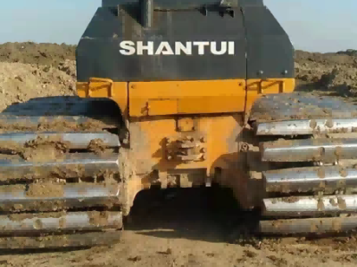 山推SD16L推土机