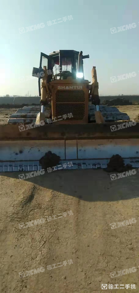 山推SD16L推土机