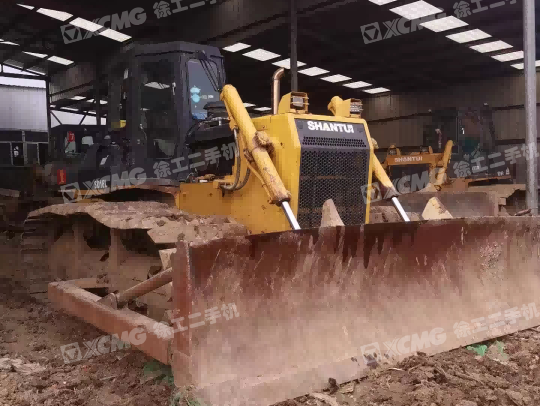 山推SD16L推土机