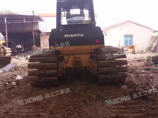 山推SD16L推土机