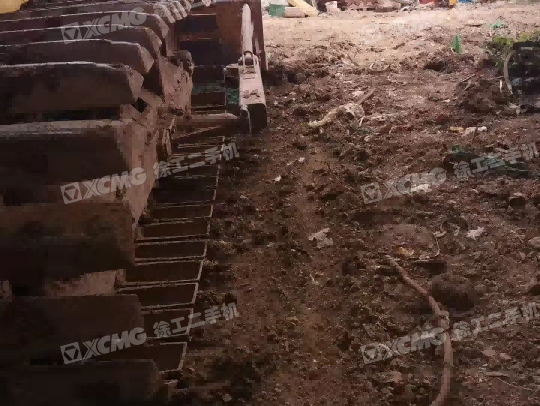 山推SD16L推土机